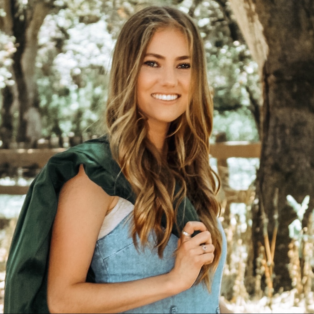 Meet your Posher, Brooke